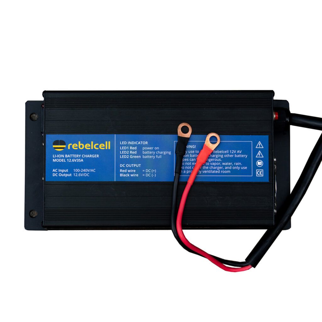 Încărcător litiu 12.6V35A 2