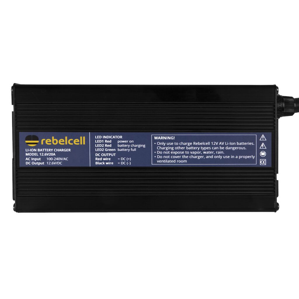 Încărcător litiu 12.6V20A 4