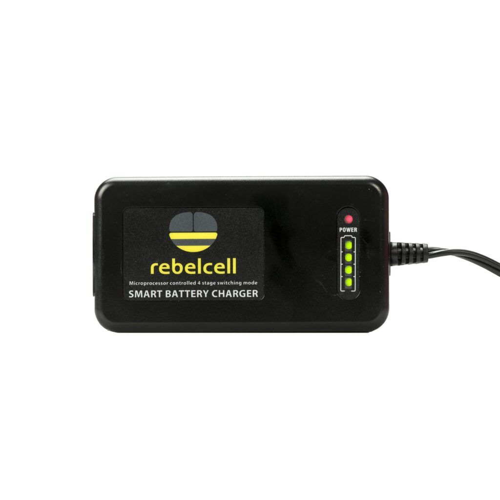 Încărcător 14.6V3A LiFePO4 6