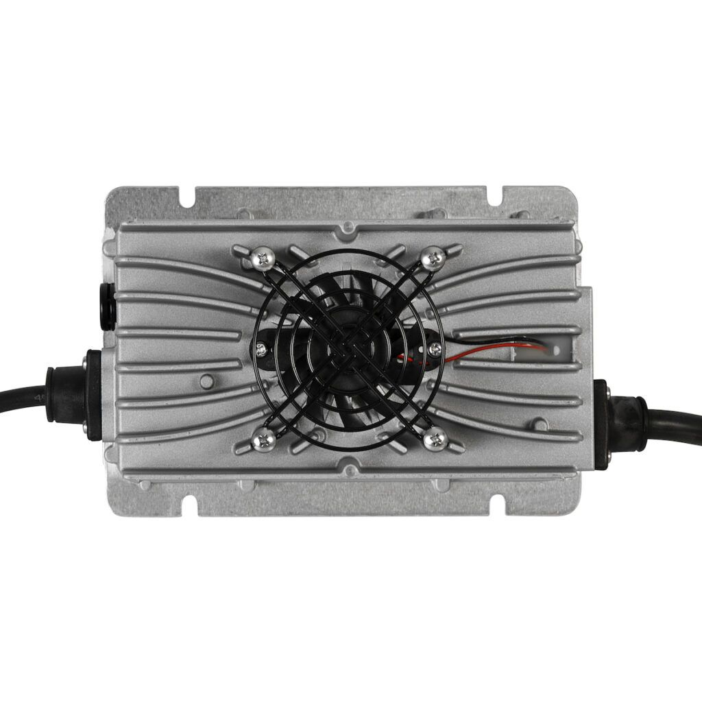 Încărcător litiu 12.6V20A rezistent la apă (IP65) 3