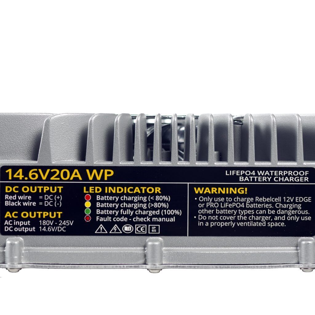 Încărcător 14.6V20A LiFePO4 rezistent la apă (IP65) 5