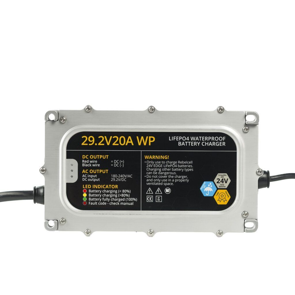 Încărcător 29.2V20A LiFePO4 rezistent la apă (IP65) 6