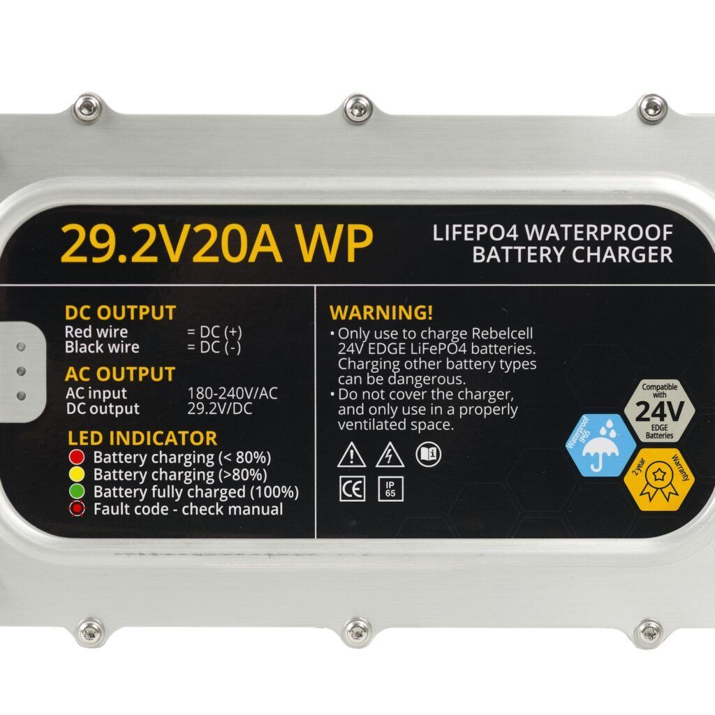 Încărcător 29.2V20A LiFePO4 rezistent la apă (IP65) 7
