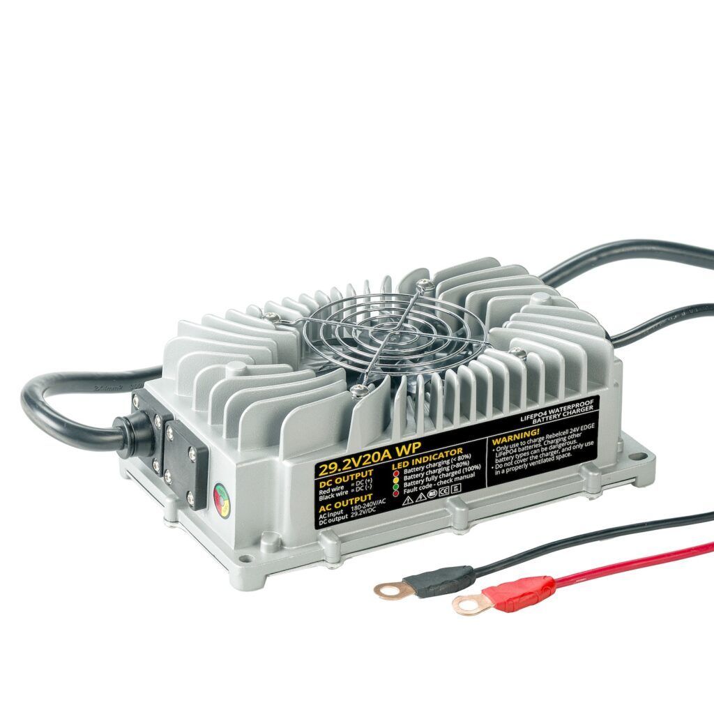 Încărcător 29.4V20A Lithium rezistent la apă (IP65)