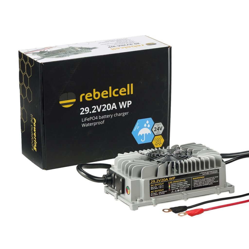 Încărcător 29.2V20A LiFePO4 rezistent la apă (IP65) 2